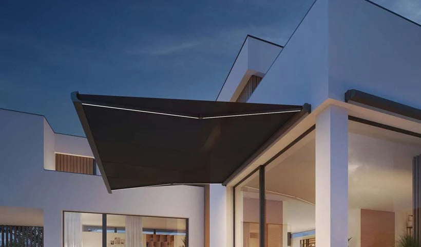 Sunshade Experts Formosa: origineel leveranciersbeeld met illustratieve kleuren.