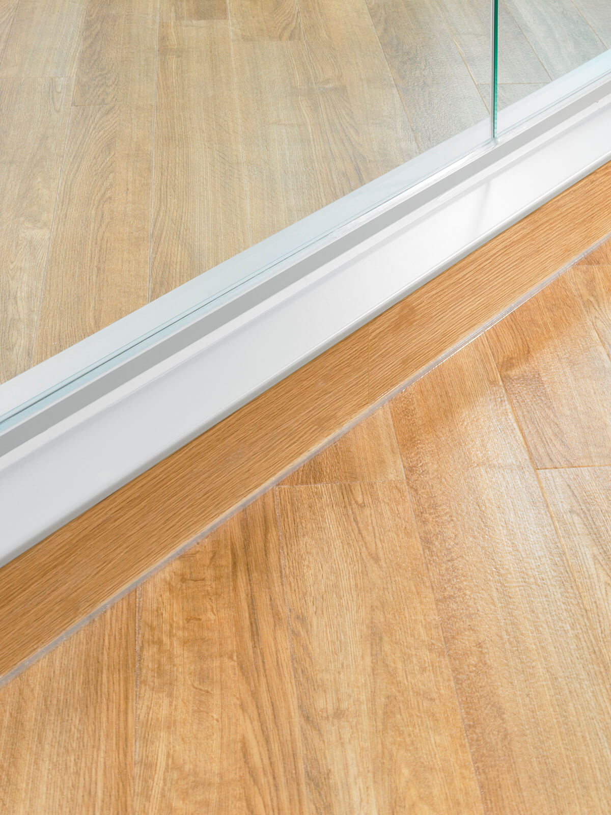 Amtico Signature American Oak AR0W7050