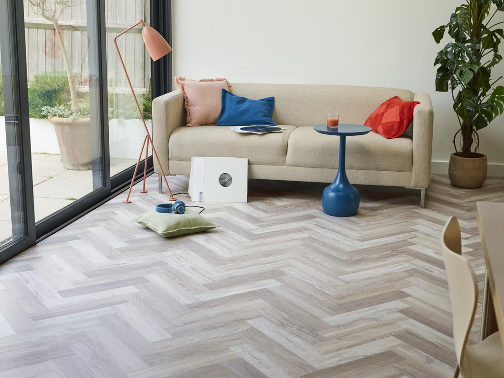 Amtico Spacia Washed Salvaged Timber SS5W3322