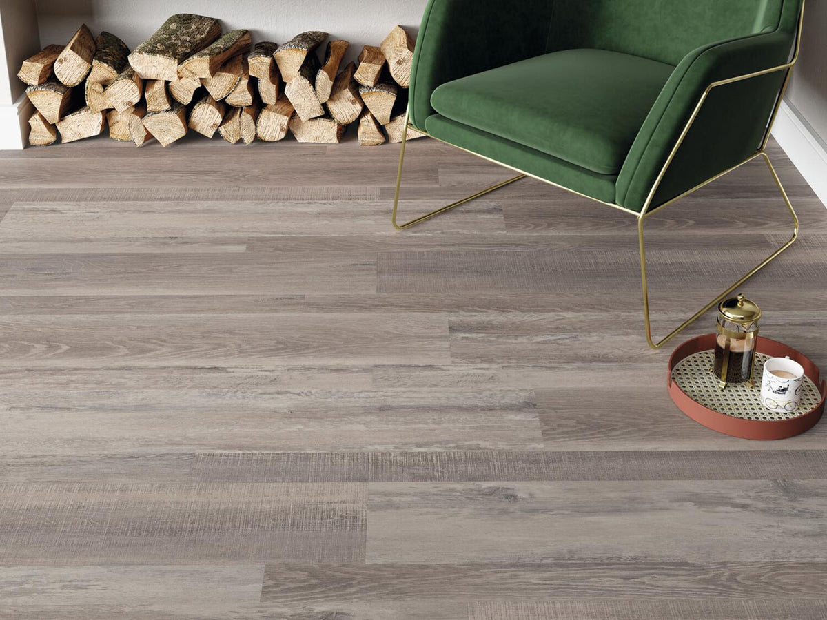 Amtico Spacia Urban Salvaged Timber SS5W3323