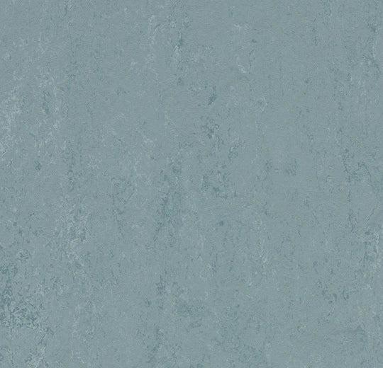 Forbo Marmoleum Solid all - 3753 blue ice