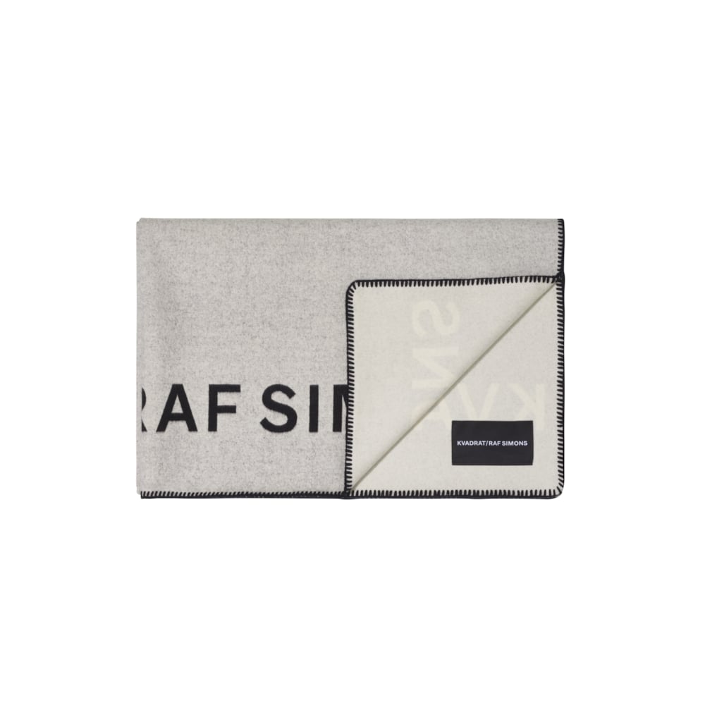 Kvadrat Double face wool throw w/logo 1511/1880 - 130x180cm, 51.18×70.86”