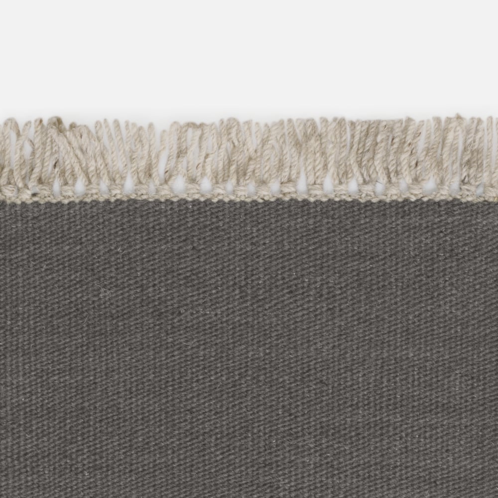 Kvadrat Kelim Naturally Coloured Fringes 7036 - op maat