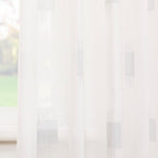 Carona – Off White met Ijsblauw – 04 — 315 cm