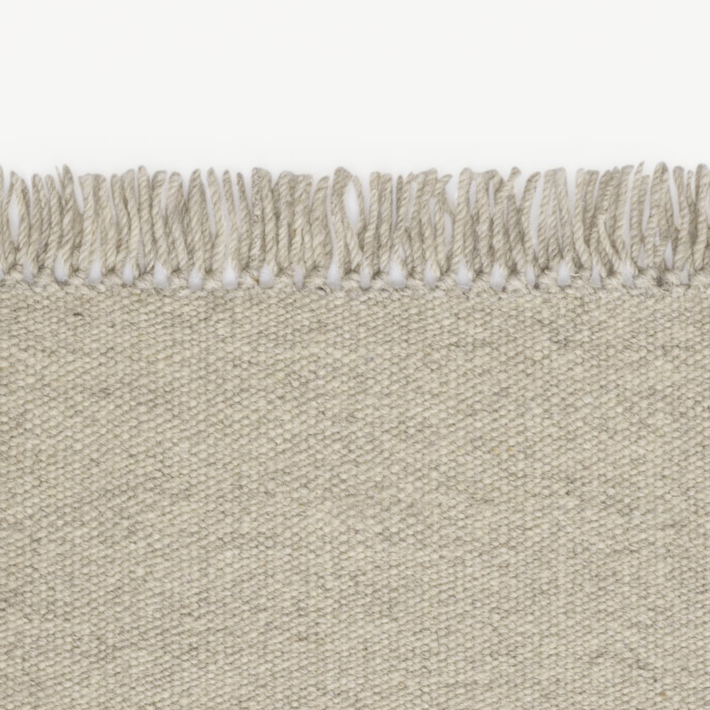 Kvadrat Kelim Naturally Coloured Fringes 7005 - op maat