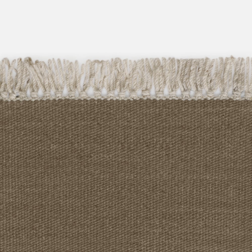 Kvadrat Kelim Naturally Coloured Fringes 7026 - op maat