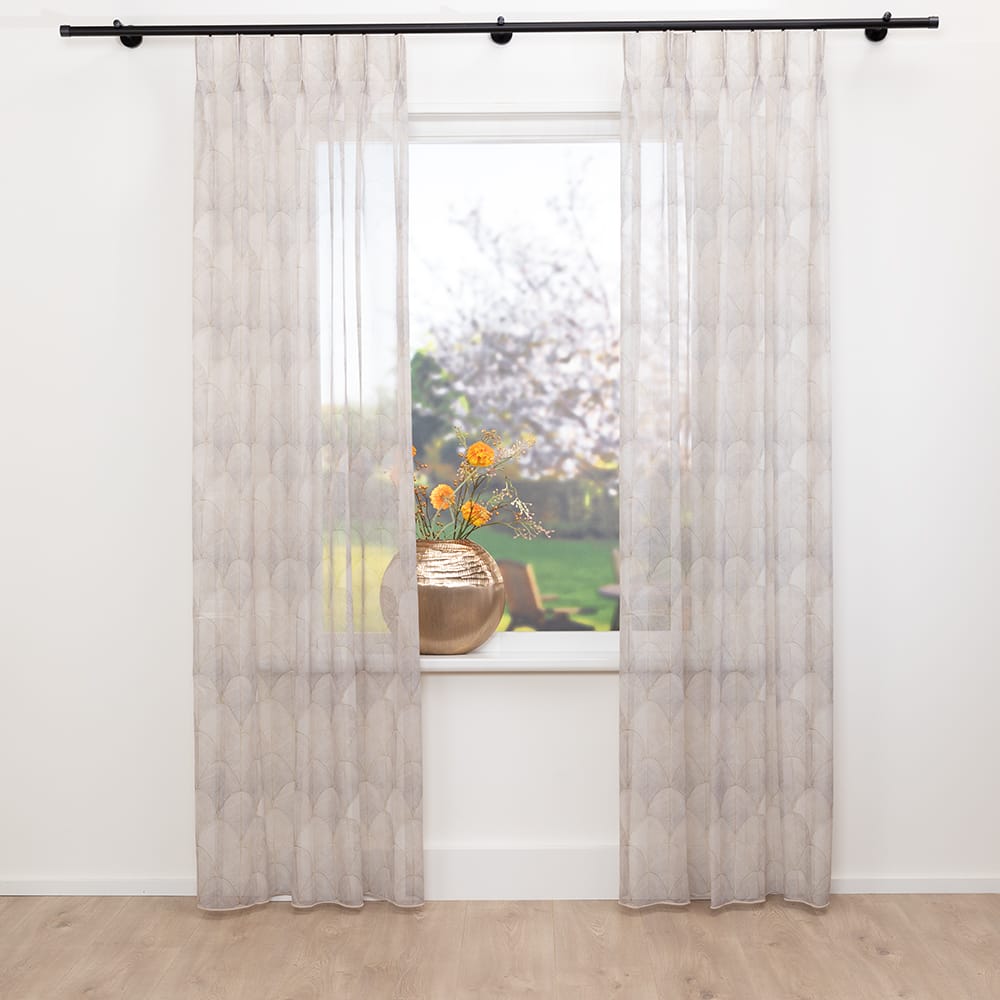 Arcade – Licht Taupe – 18 — 317 cm