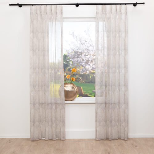 Arcade – Licht Taupe – 18 — 317 cm