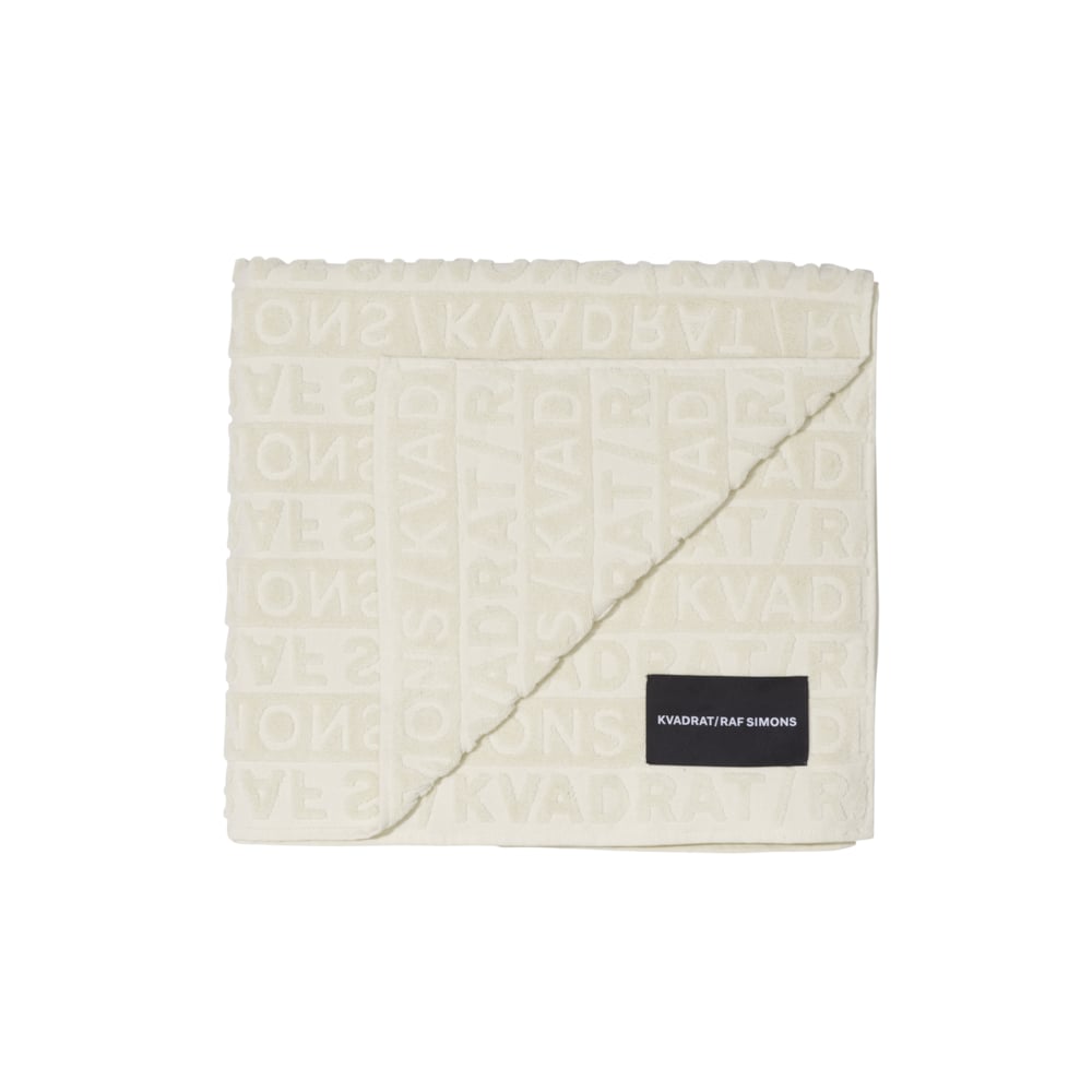 Kvadrat Beach towel 1511 - 100x180, 39.37x70.86"