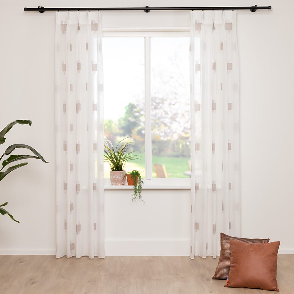 Carona – Off White met Bruin – 21 — 315 cm