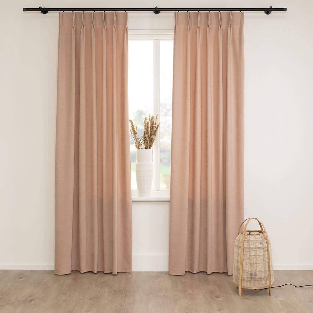 Charming – Poeder – 83 — 290 cm