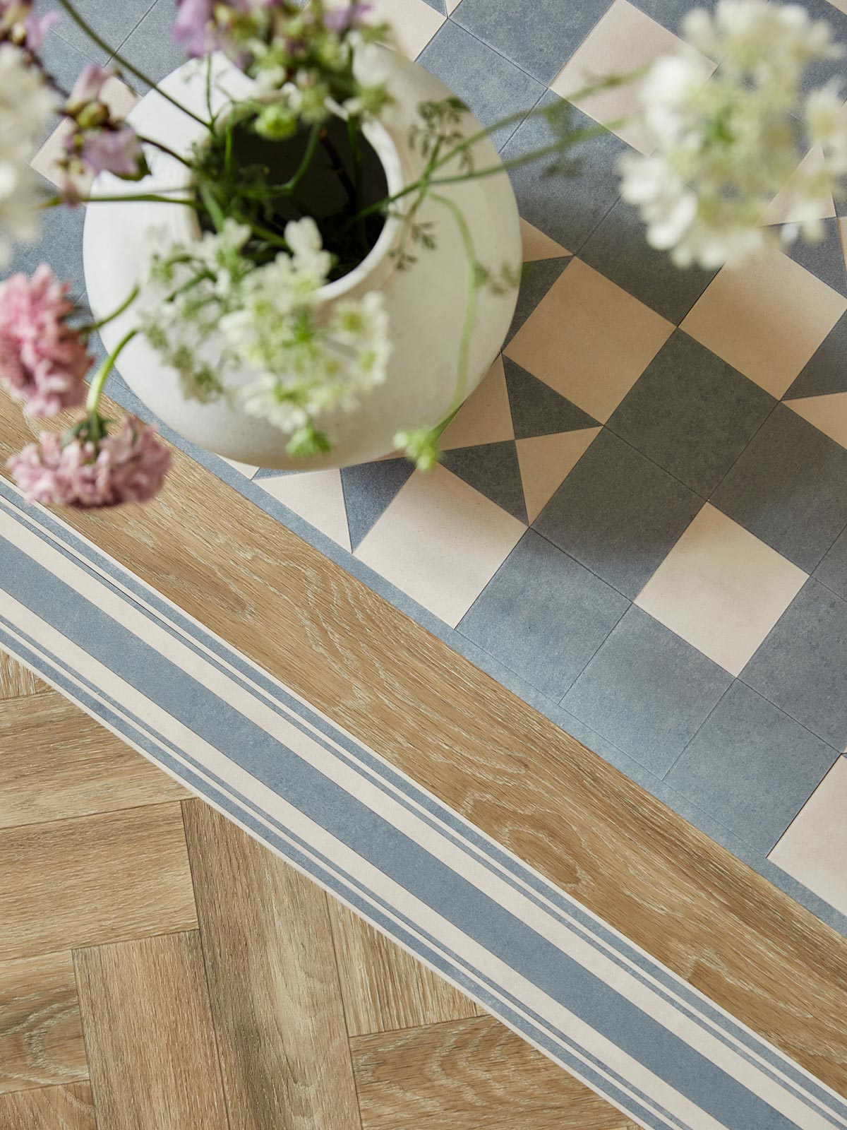Amtico Decor Geo Adelphi DC490
