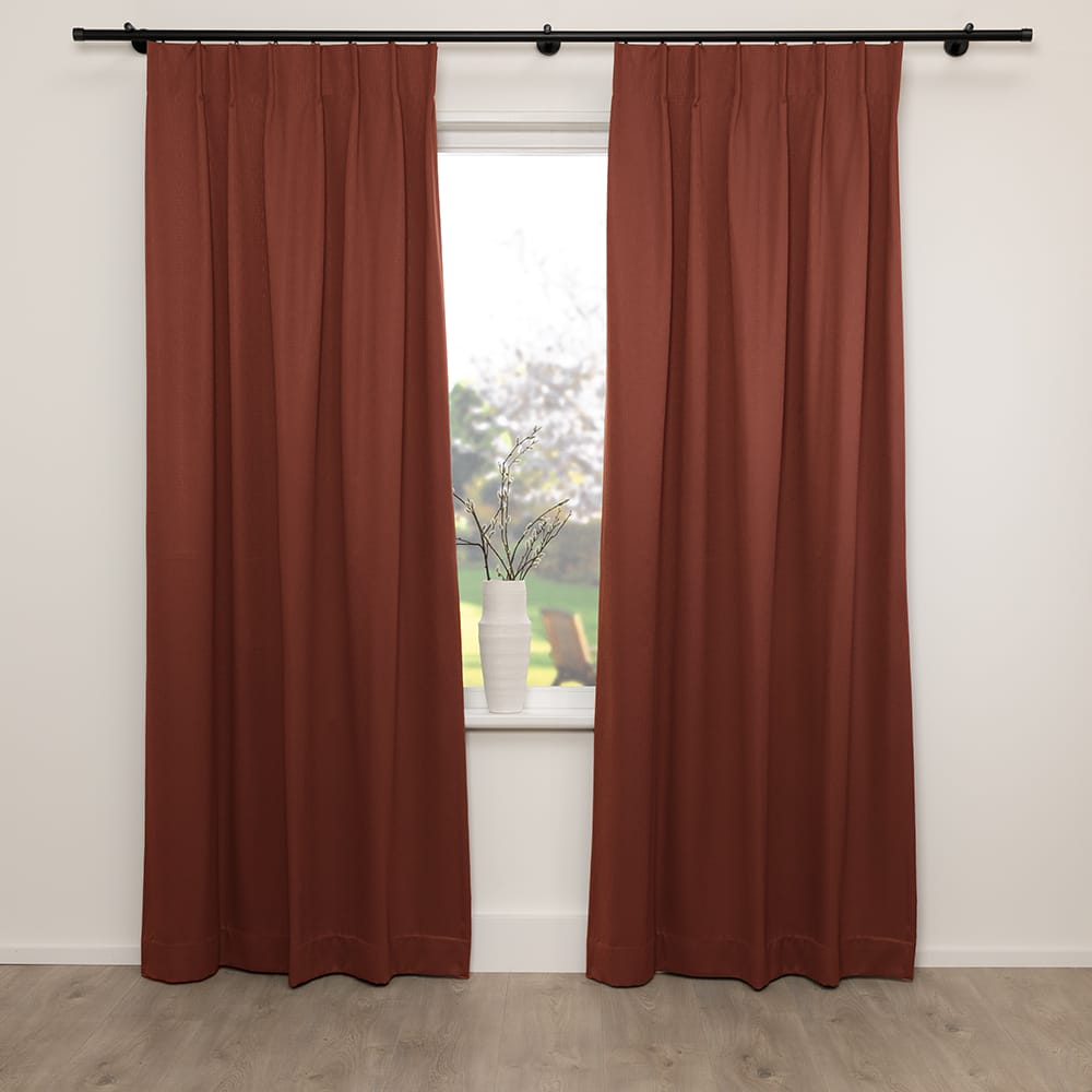 Dasher – Steen Rood – 95 — 150 cm