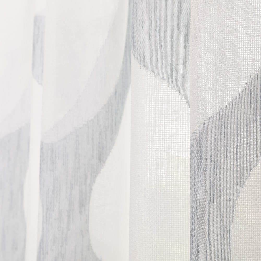 Dina – Off White met Lichtblauw – 4 — 330 cm