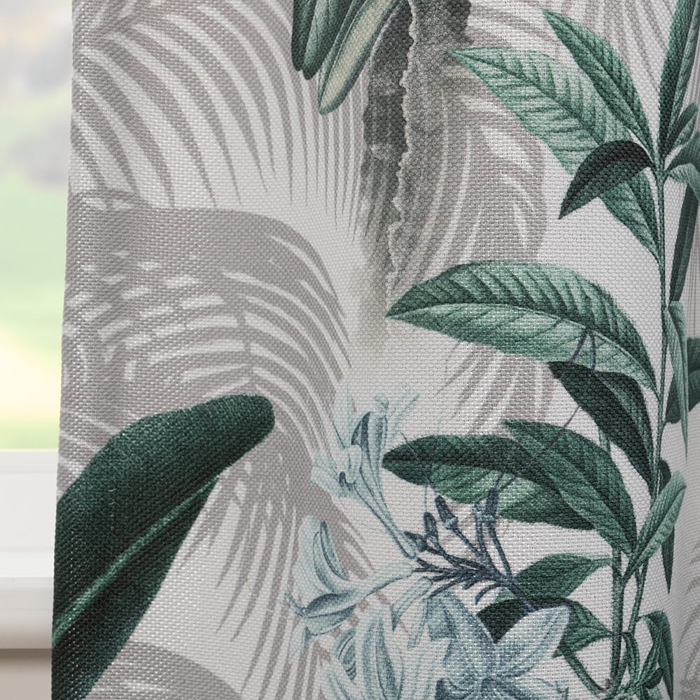 Wonderland – Off White met Groen – 01 — 149 cm