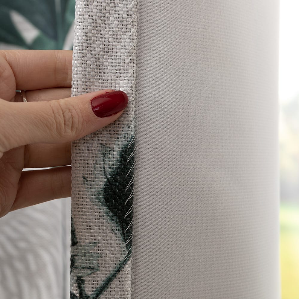 Wonderland – Off White met Groen – 01 — 149 cm