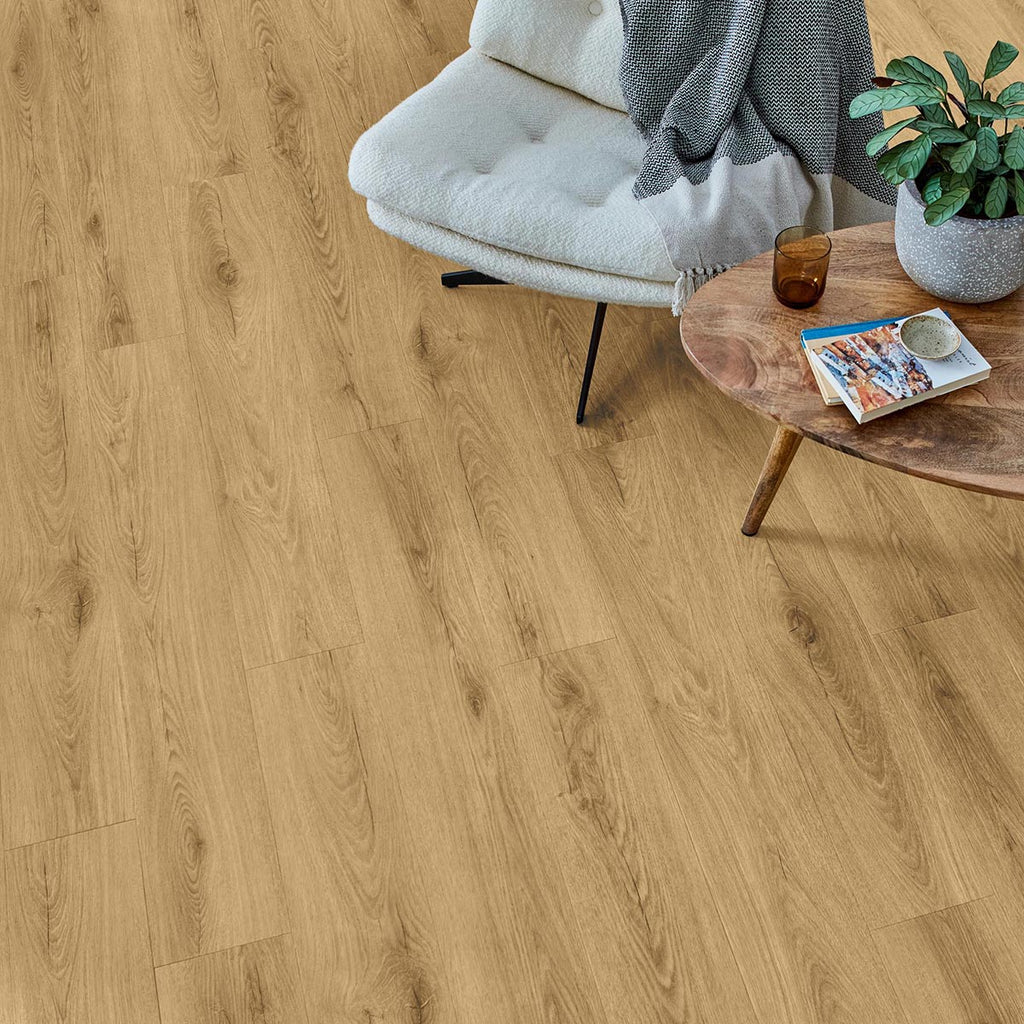 Amtico Form Hanningfield Oak FS7W6190