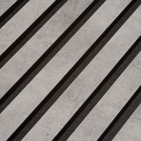 Detail van lamellen met donkere tussenruimten.