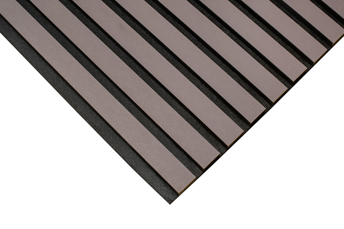 Detail van de hoek en rand van een lamellenpaneel.