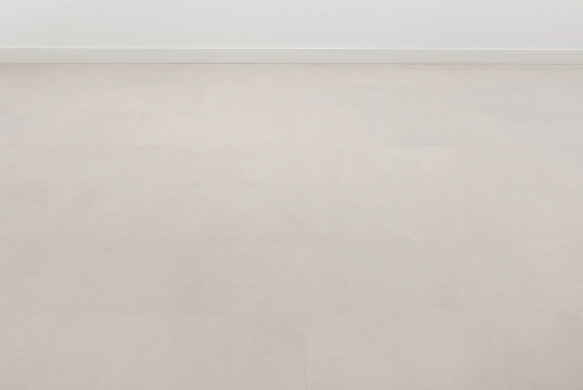 Floer Tegel Click PVC – Betonlook Zand
