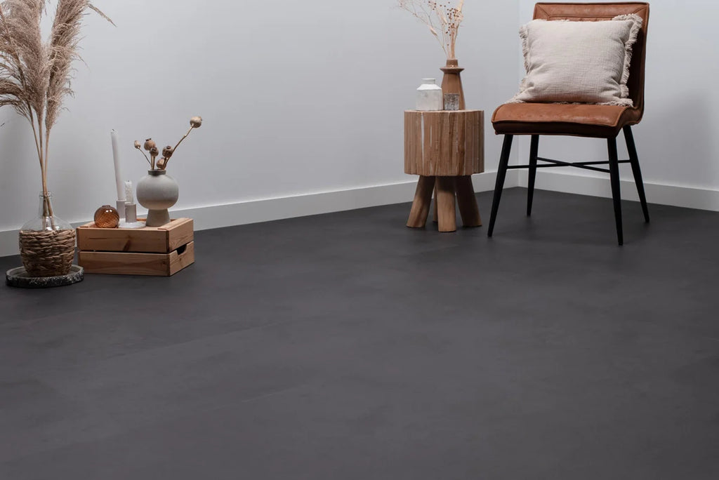 Floer Tegel PVC – Betonlook Zwart