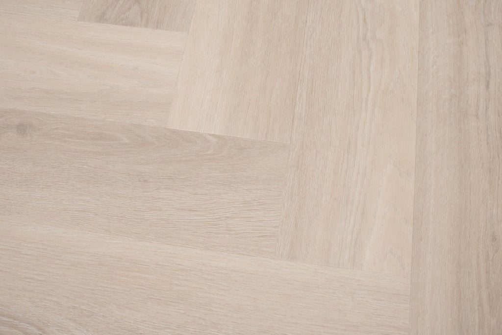 Floer Visgraat PVC – Puur Eiken