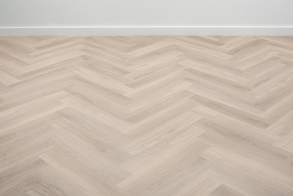 Floer Visgraat PVC – Puur Eiken