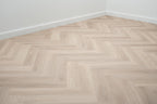 Floer Visgraat PVC – Puur Eiken