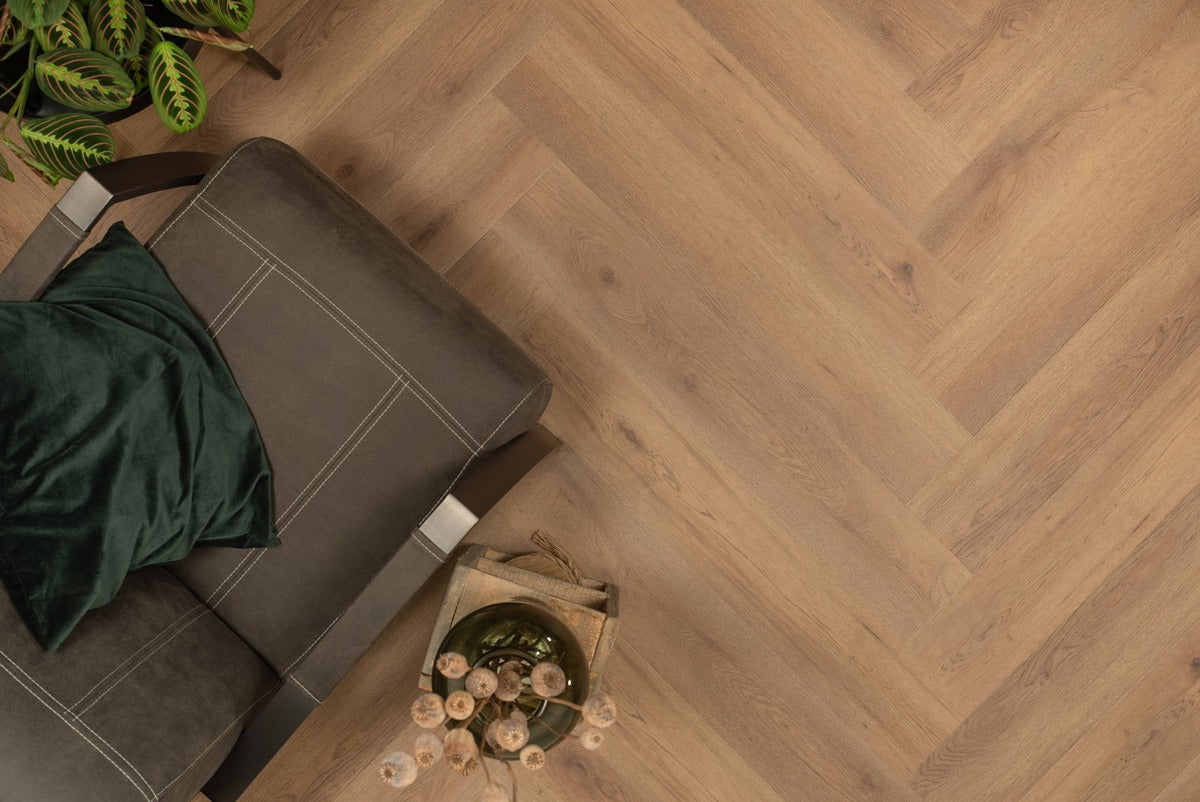 Floer Walvisgraat Click PVC – Narwal Nootbruin