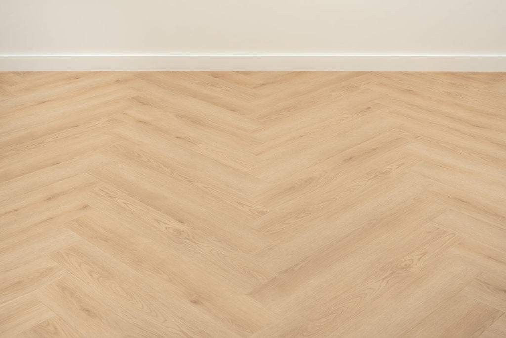 Floer Walvisgraat PVC – Bryde Bruin