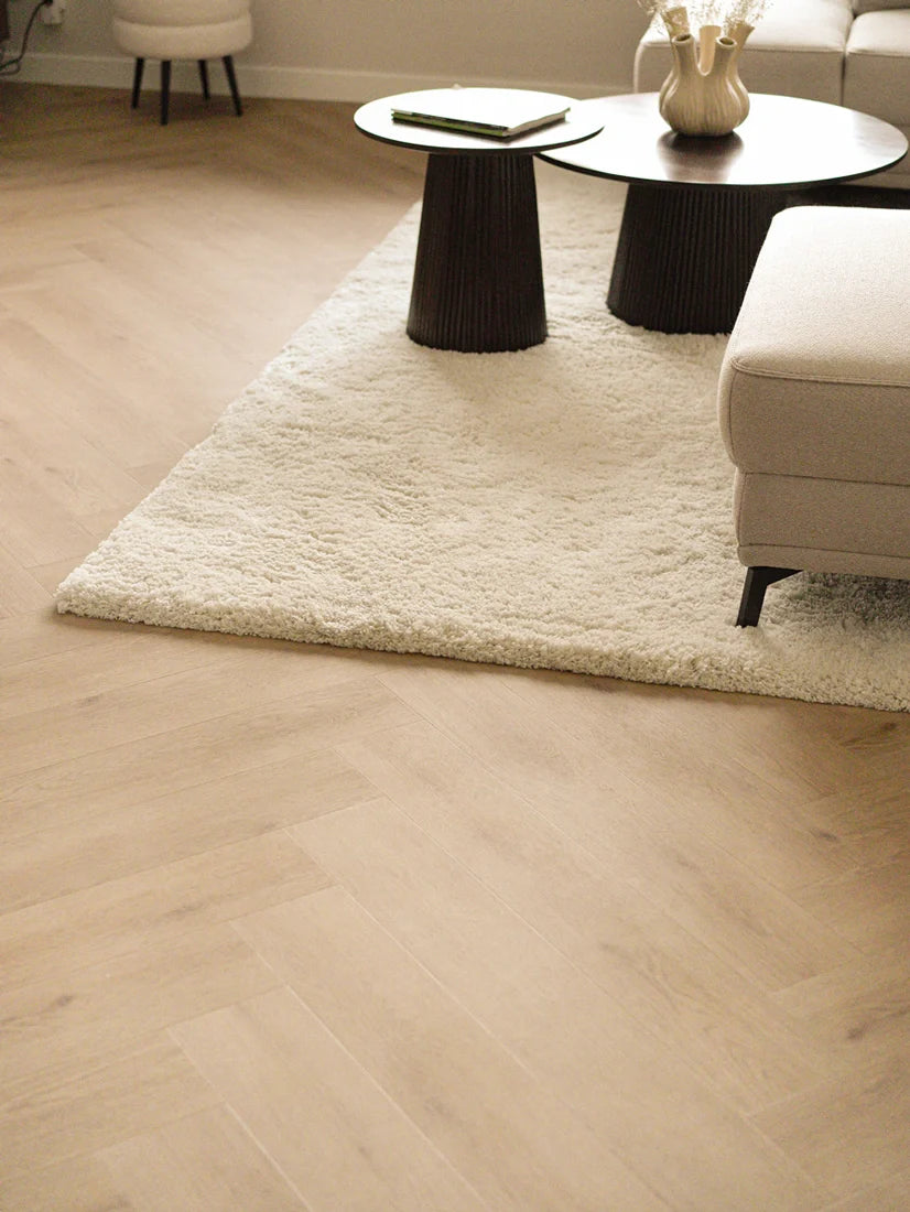 Floer Walvisgraat PVC – Bryde Bruin
