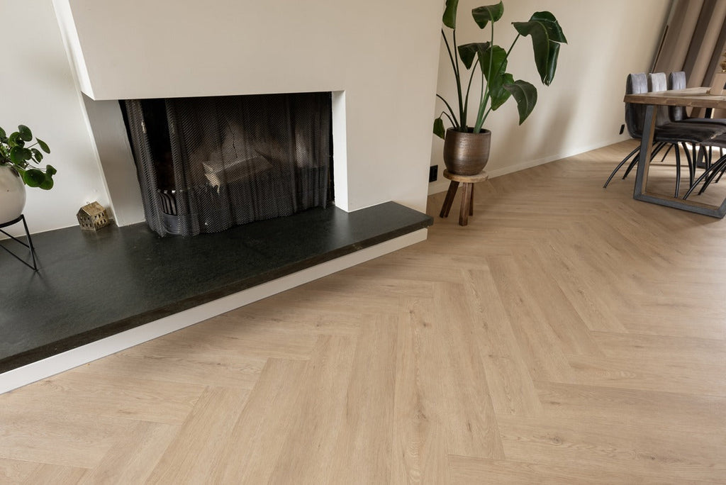 Floer Walvisgraat PVC – Gaia Grijsbeige
