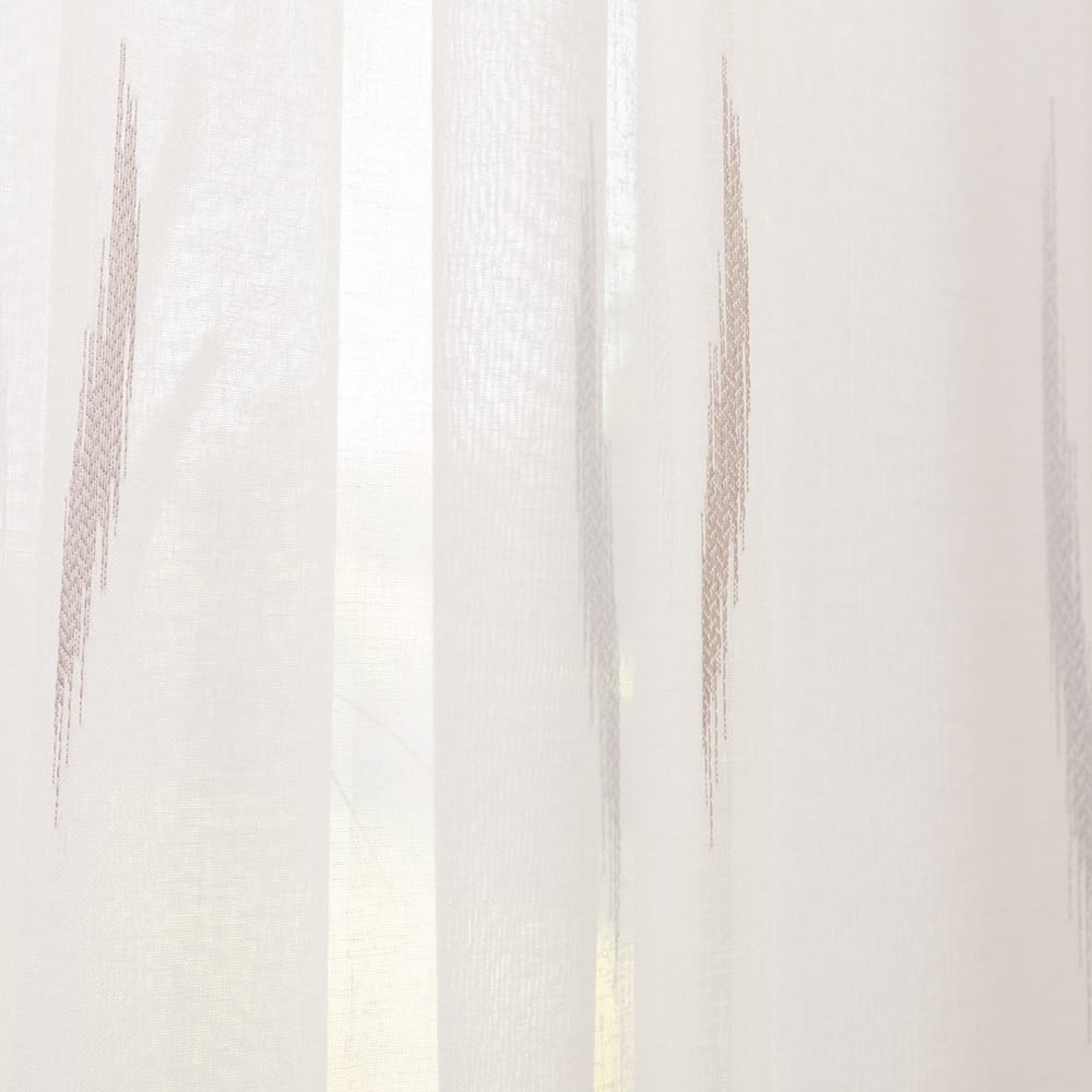 Ikata – Off White met Taupe – 21 — 300 cm