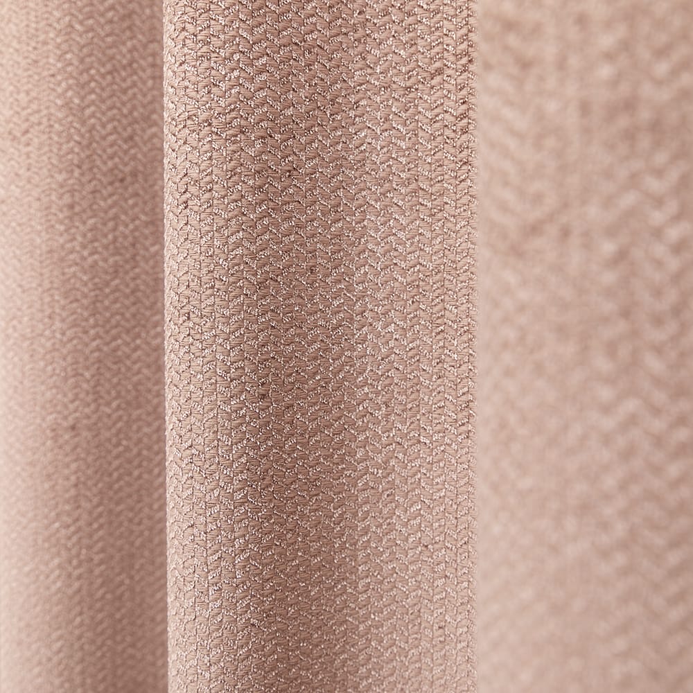 Lavish – Blush – 82 — 310 cm