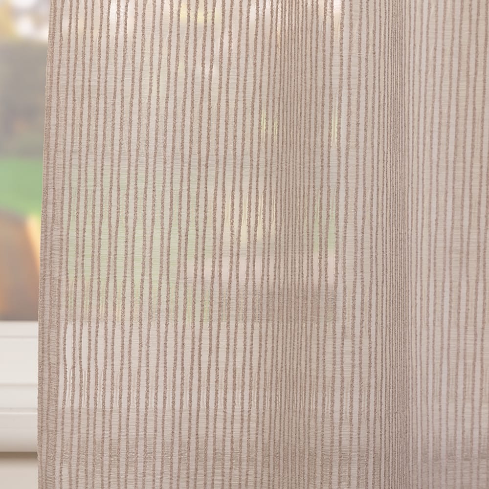 Lungo – Licht Taupe – 18 — 317 cm