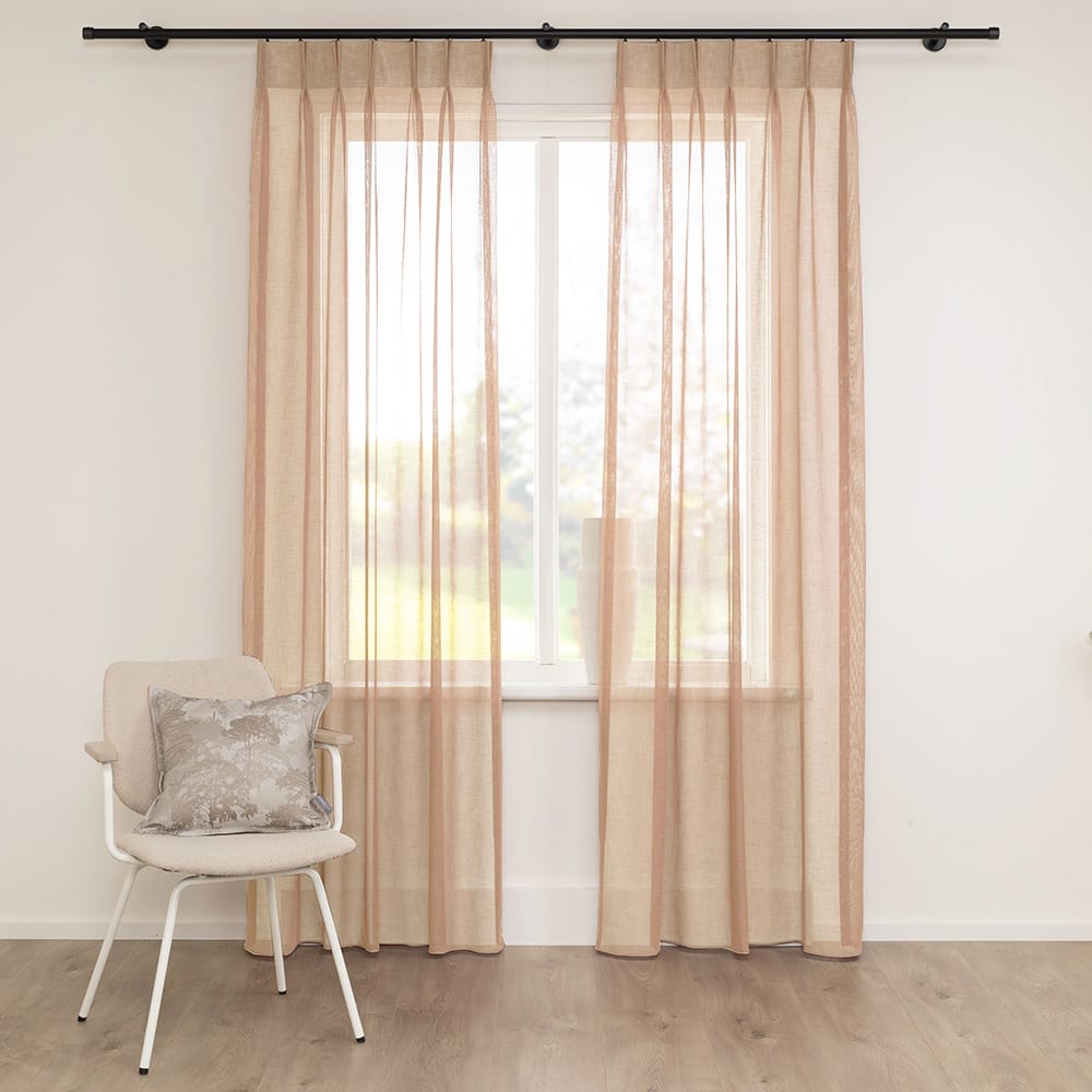 Maran – Poeder Roze – 83 — 320 cm