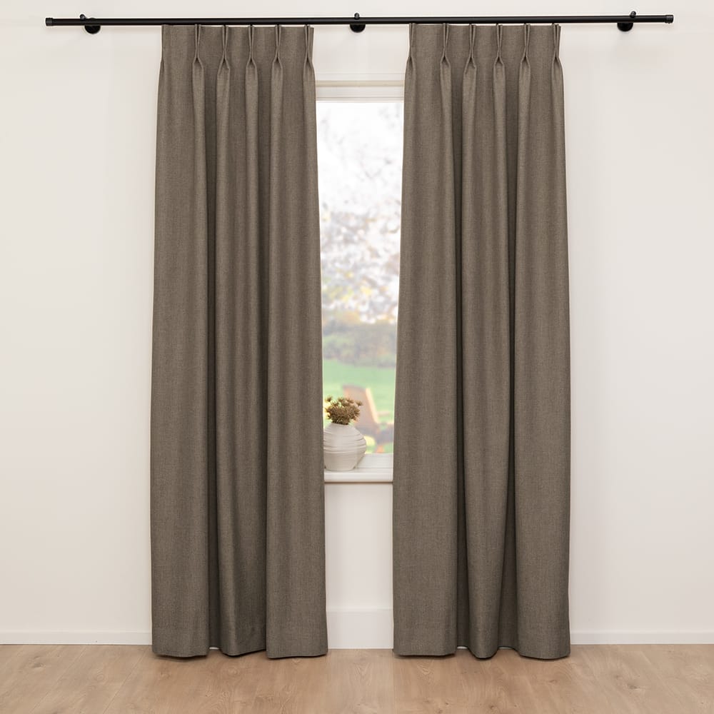 Noxx F.R. – Donker Taupe – 23 — 300 cm