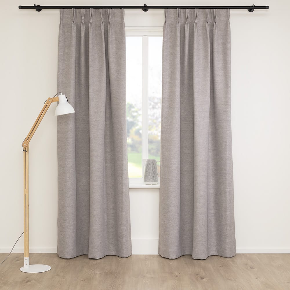 Reflex – Licht Grijs – 15 — 145 cm