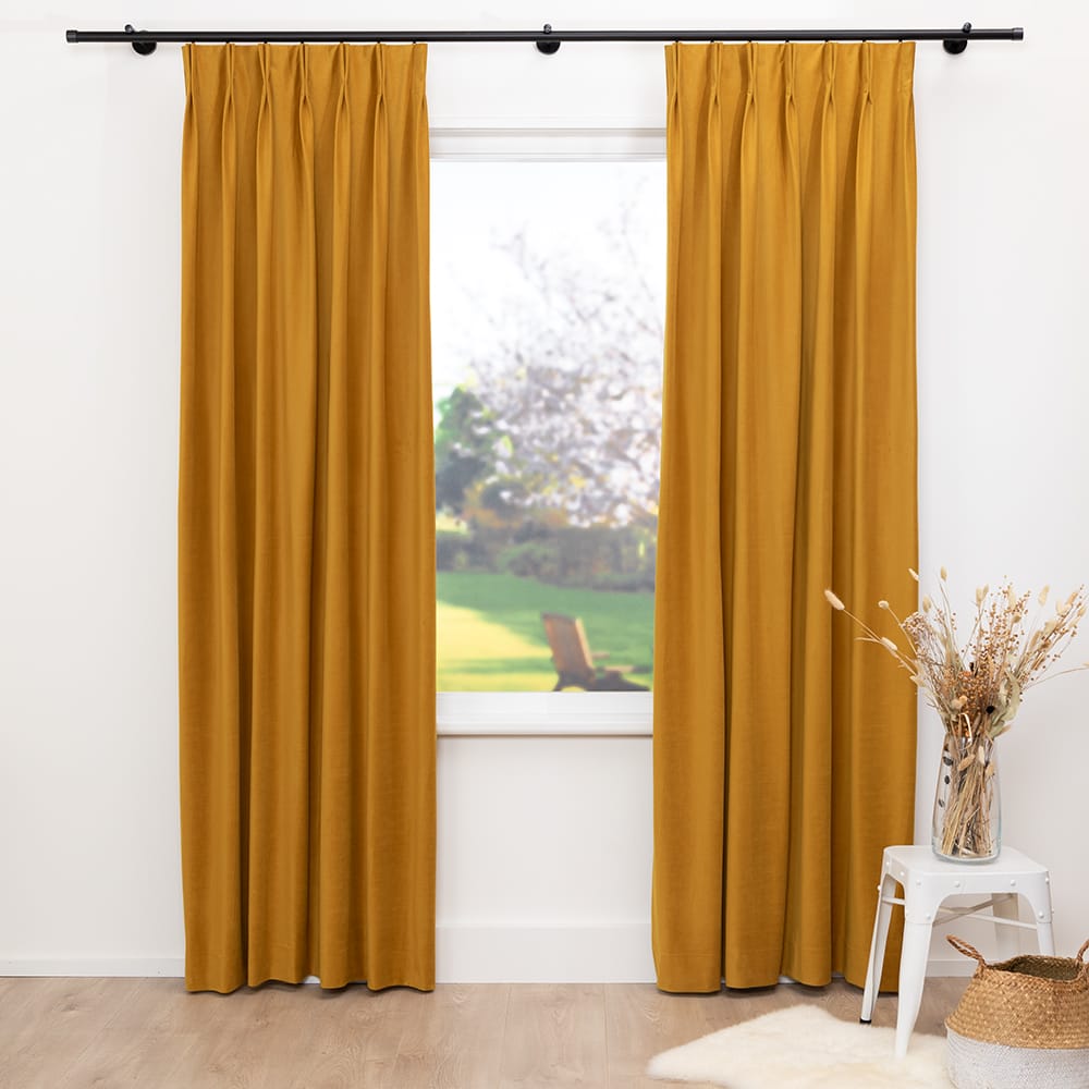 Supreme – Okergeel – 7 — 290 cm