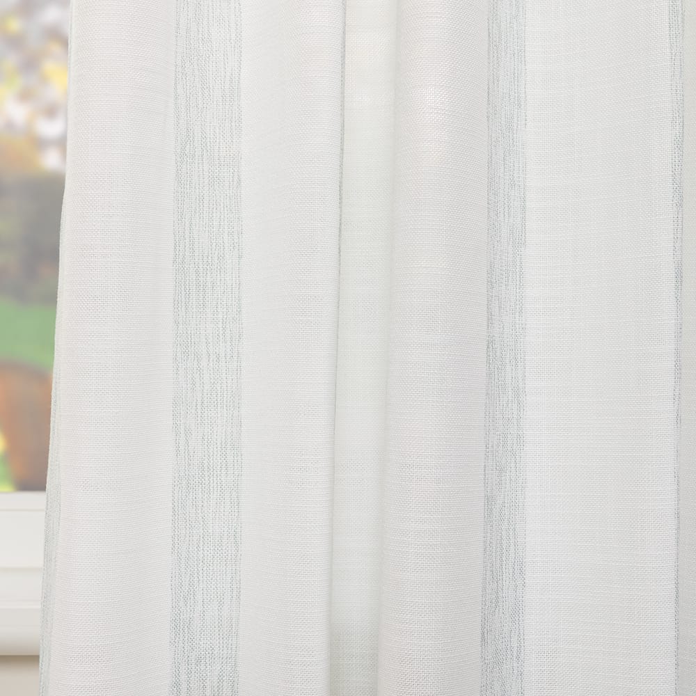 Swipe – Off white met ijsblauw – 41 — 320 cm