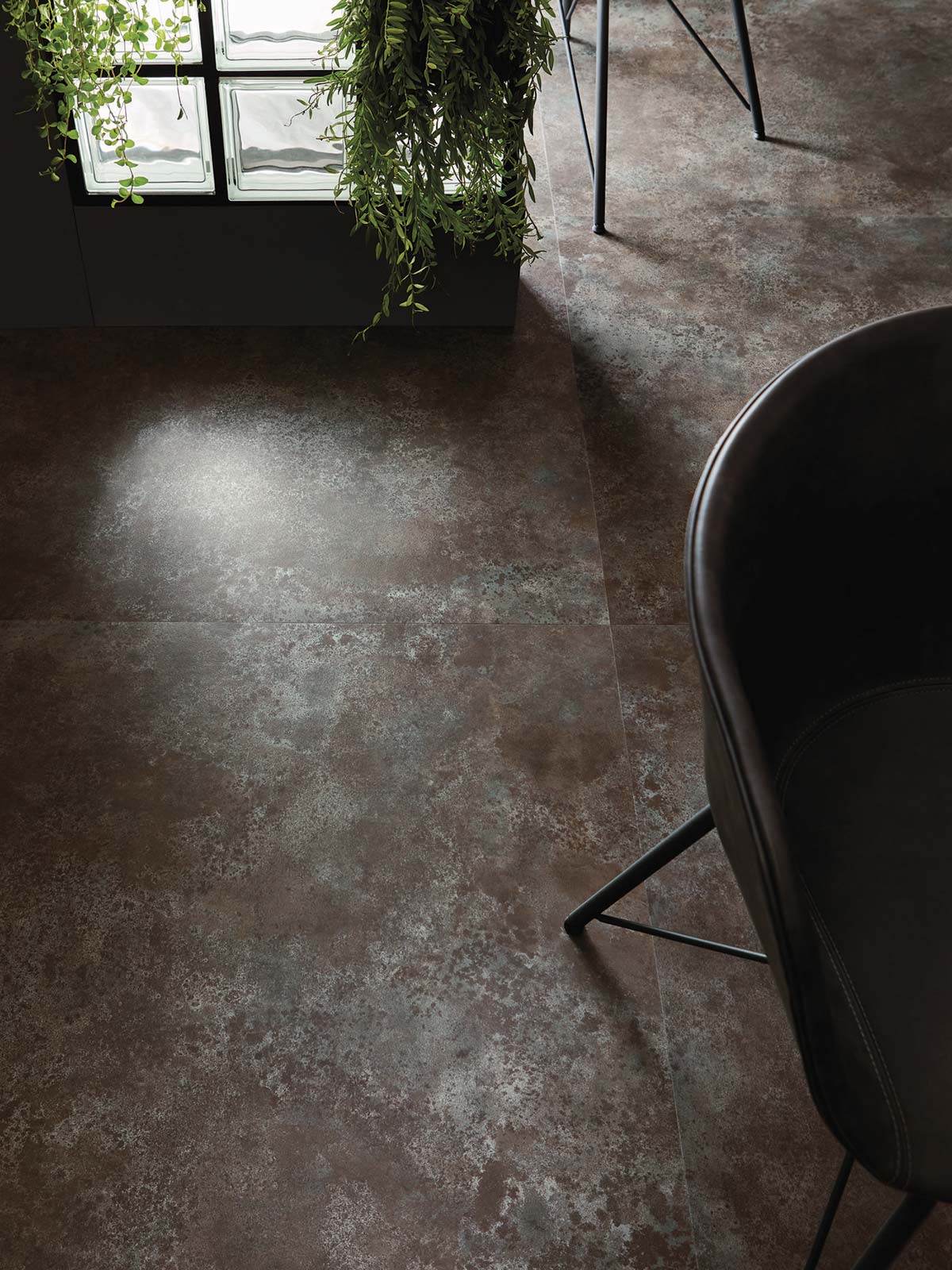 Amtico Signature Black Burnished Metal AR0ARH29
