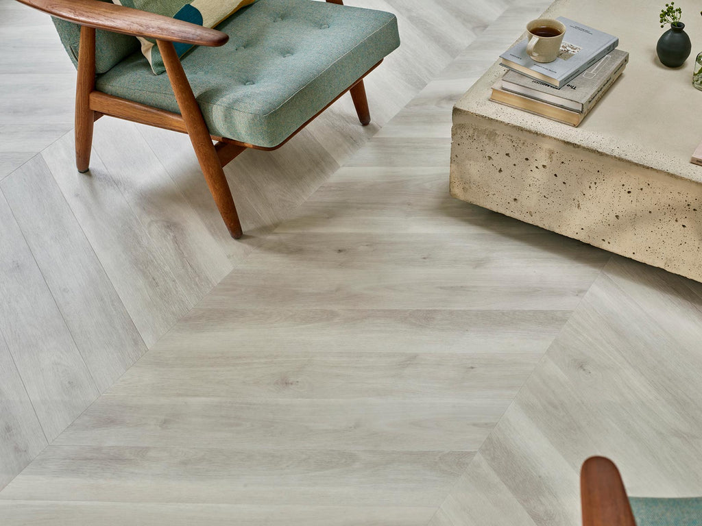 Amtico Signature Chiltern Oak AR0W8630