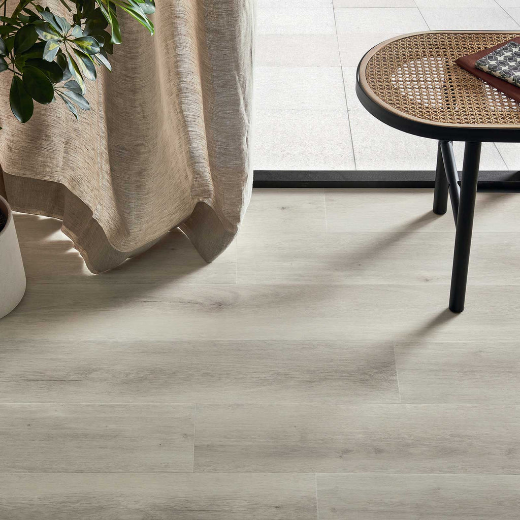 Amtico Signature Chiltern Oak AR0W8630