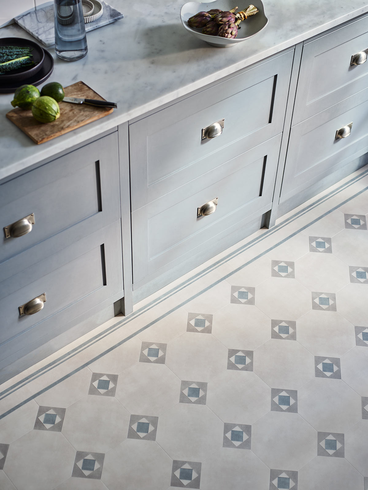 Amtico Decor Octagon Key Grace DC497