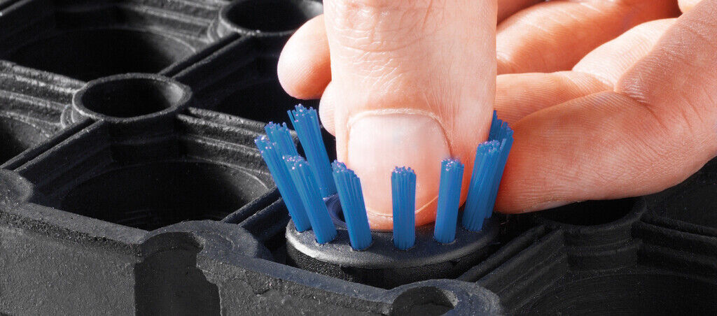 Hamat - Domino Brushes - 007 Antraciet - 3x3 cm