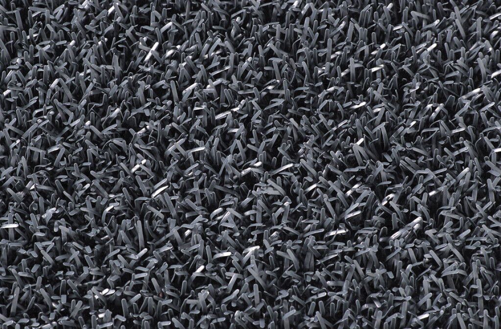 Hamat - Astro Turf - 007 Antraciet - 55x90 cm
