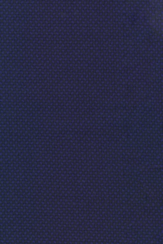 Kvadrat Sisu 0775 - 142 cm