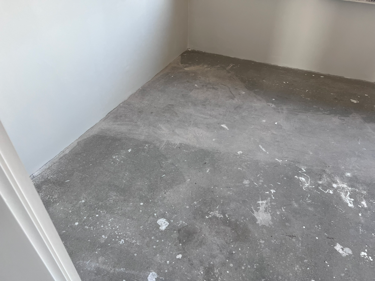 Ondergrond in de kamerhoek in Winsum